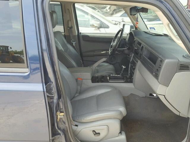 1J8HH48N26C107022 - 2006 JEEP COMMANDER BLUE photo 5