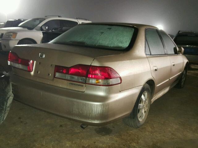 1HGCG55672A801980 - 2002 HONDA ACCORD BEIGE photo 4