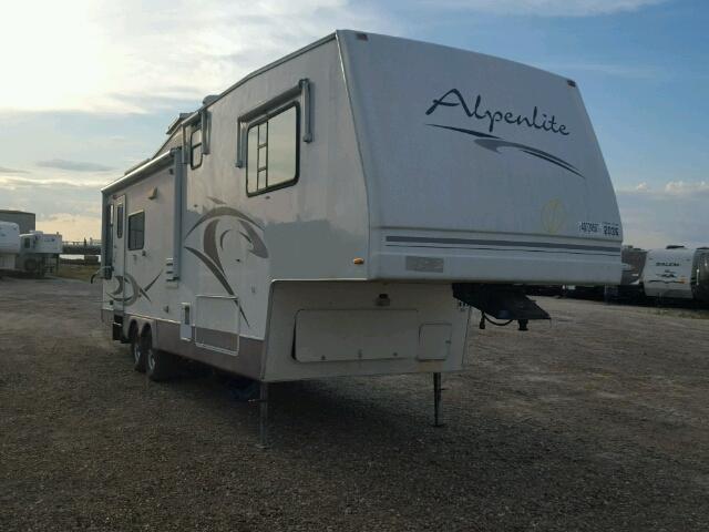 1W53ATR244Y034566 - 2004 OTHR ALPENLITE WHITE photo 1