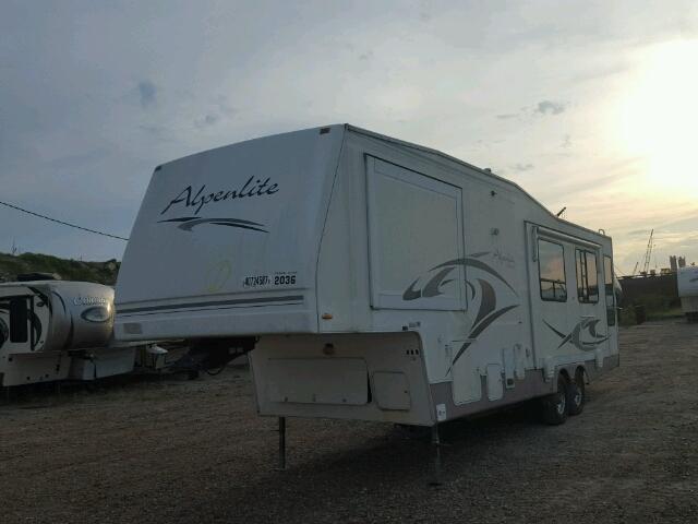 1W53ATR244Y034566 - 2004 OTHR ALPENLITE WHITE photo 2