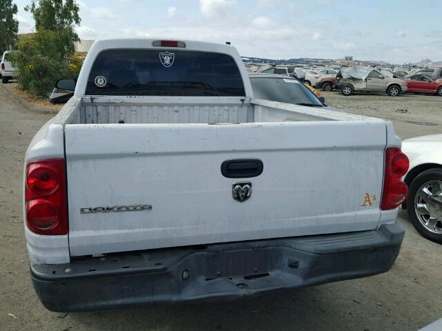 1D7HE22K86S656805 - 2006 DODGE DAKOTA ST WHITE photo 6