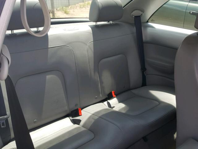 3VWRR31C06M412638 - 2006 VOLKSWAGEN NEW BEETLE Gümüş foto 6