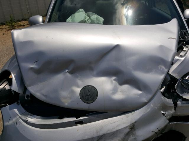 3VWRR31C06M412638 - 2006 VOLKSWAGEN NEW BEETLE Gümüş foto 7