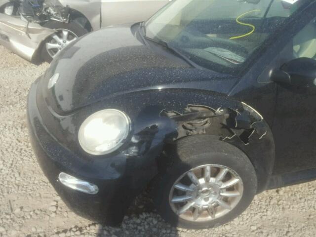 3VWCM31Y45M310323 - 2005 VOLKSWAGEN NEW BEETLE 黑色 照片 9