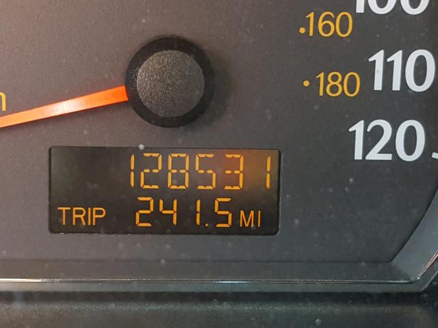 1G8AG52F65Z118680 - 2005 SATURN ION LEVEL SILVER photo 8