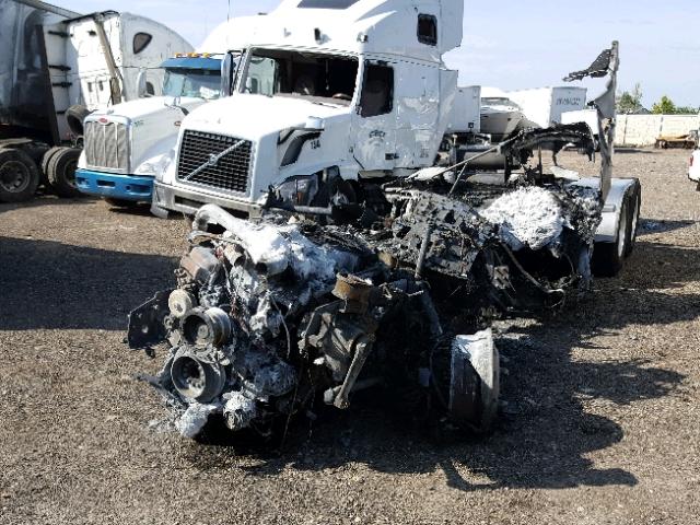 1XKYDP9X2FJ446383 - 2015 KENWORTH CONSTRUCTI BURN photo 2