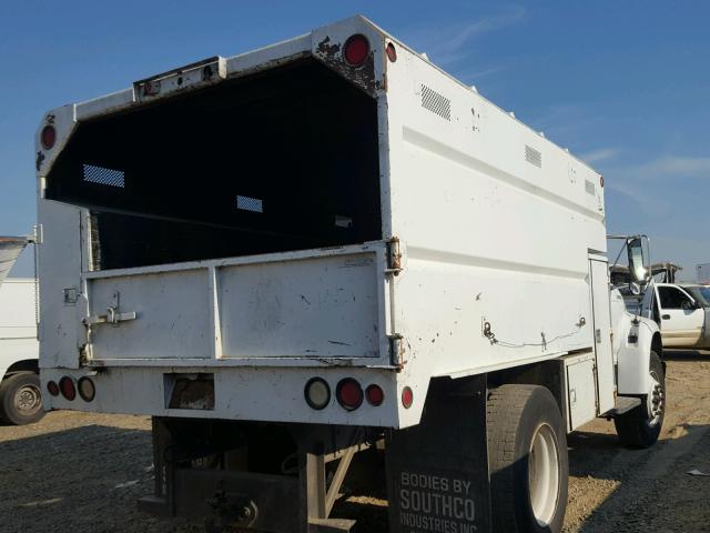 3FENF8014XMA17085 - 1999 FORD F800 WHITE photo 4