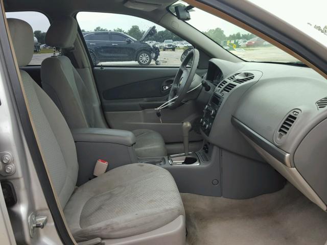 1G1ZS51F66F238452 - 2006 CHEVROLET MALIBU LS SILVER photo 5