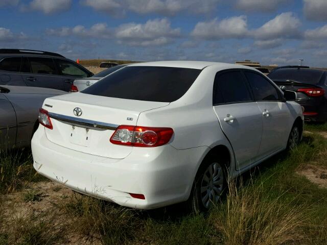 5YFBU4EE6DP085222 - 2013 TOYOTA COROLLA BA WHITE photo 4