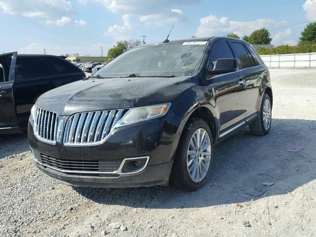 2LMDJ6JK4BBJ13050 - 2011 LINCOLN MKX BLACK photo 2