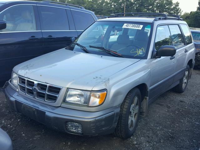 JF1SF6550YH710436 - 2000 SUBARU FORESTER S 银色 照片 2