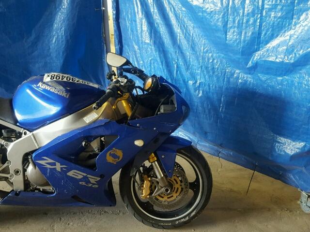 JKBZXJB104A023749 - 2004 KAWASAKI ZX636 B1 BLUE photo 5