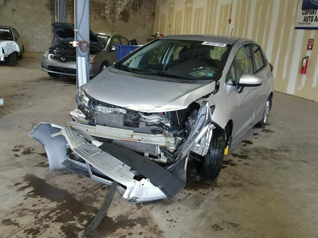 3HGGK5H57FM731523 - 2015 HONDA FIT LX SILVER photo 2