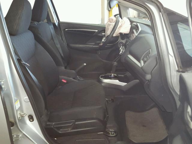 3HGGK5H57FM731523 - 2015 HONDA FIT LX SILVER photo 5