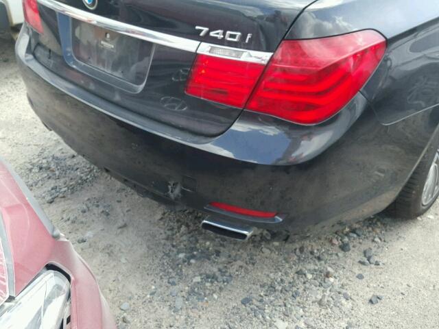 WBAKA4C58CC613410 - 2012 BMW 740 I BLACK photo 9