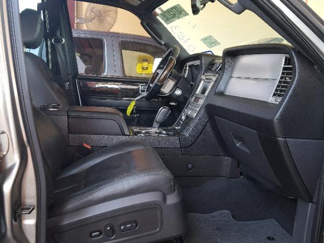 5LMFU27598LJ10818 - 2008 LINCOLN NAVIGATOR 灰色 照片 5