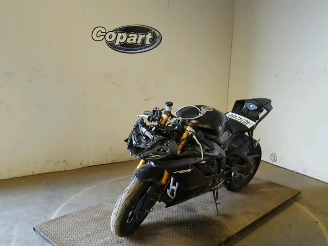 JYARJ28E7HA001504 - 2017 YAMAHA YZFR6 BLACK photo 2