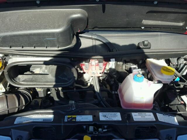 3C6TRVBG9GE131401 - 2016 RAM PROMASTER 栗色 照片 7