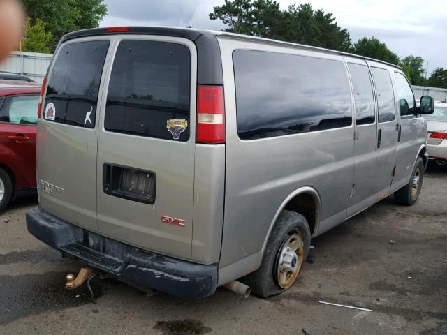 1GKHG39U341180018 - 2004 GMC SAVANA G35 BROWN photo 4