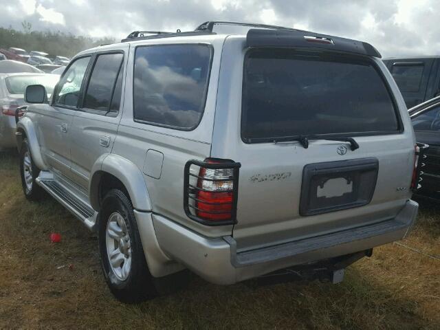 JT3GN86R210191804 - 2001 TOYOTA 4RUNNER SR SILVER photo 3