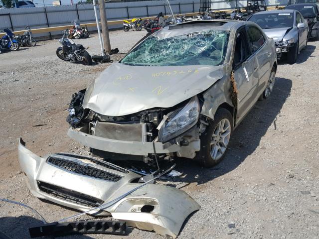 1G11C5SA4DF224897 - 2013 CHEVROLET MALIBU 1LT GOLD photo 2