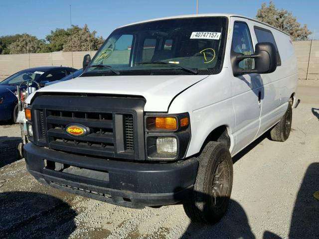 1FTNS24W58DA12336 - 2008 FORD ECONOLINE WHITE photo 2