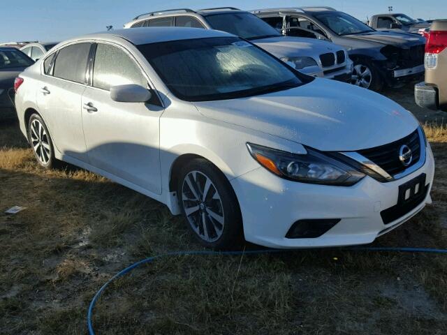 1N4AL3AP5GC208365 - 2016 NISSAN ALTIMA WHITE photo 1