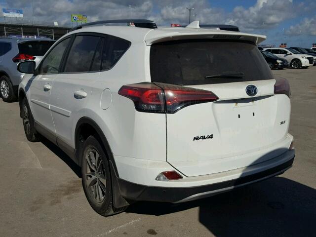 JTMWFREV1HD103272 - 2017 TOYOTA RAV4 XLE WHITE photo 3