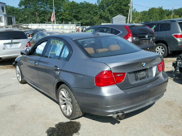 WBAPK7C53AA457838 - 2010 BMW 328 XI GRAY photo 3