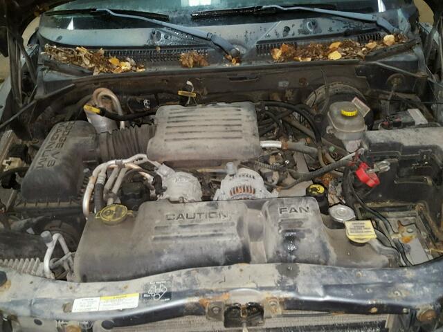 1B7GG32N22S666496 - 2002 DODGE DAKOTA SPO GRAY photo 7