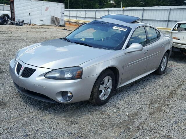 2G2WP582761172746 - 2006 PONTIAC GRAND PRIX SILVER photo 2