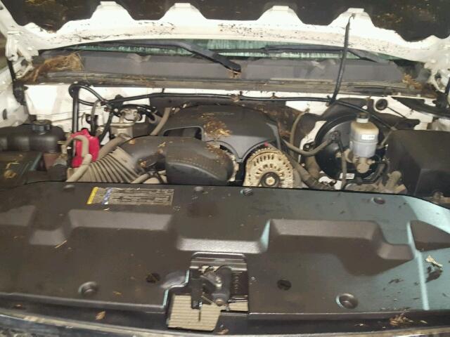 1GCSCSE02AZ284622 - 2010 CHEVROLET SILVERADO WHITE photo 7