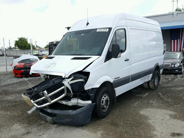 WD0PF045185229974 - 2008 DODGE SPRINTER 3 WHITE photo 2