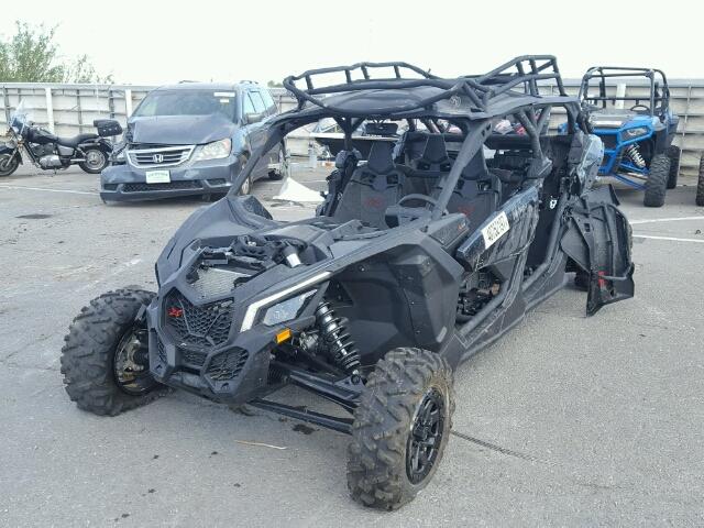 3JBVNAW29HK000947 - 2017 CAN-AM MAVERICK X BLACK photo 2