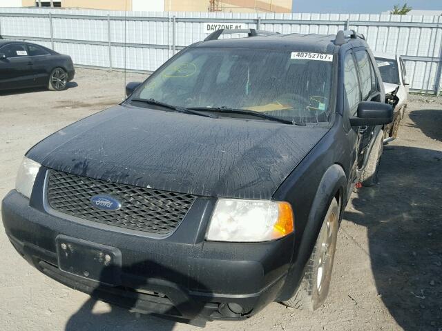 1FMDK06146GA24678 - 2006 FORD FREESTYLE BLACK photo 2