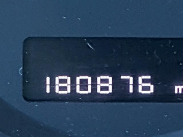 1J8HG48K48C125193 - 2008 JEEP COMMANDER BLACK photo 8