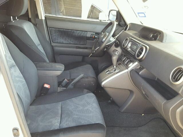 JTLZE4FE4B1128147 - 2011 TOYOTA SCION XB Gümüş foto 5
