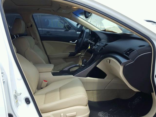JH4CU2F62CC001774 - 2012 ACURA TSX TECH WHITE photo 5