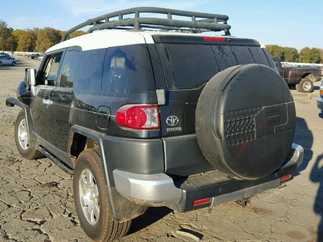 JTEBU11F470042246 - 2007 TOYOTA FJ CRUISER BLACK photo 3