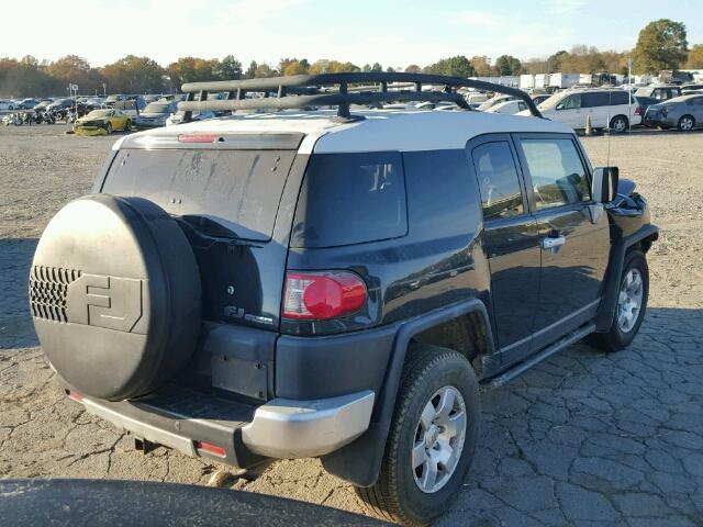 JTEBU11F470042246 - 2007 TOYOTA FJ CRUISER BLACK photo 4