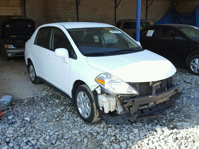 3N1BC1AP0BL410212 - 2011 NISSAN VERSA WHITE photo 1