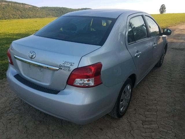 JTDBT4K36A1364868 - 2010 TOYOTA YARIS SILVER photo 4