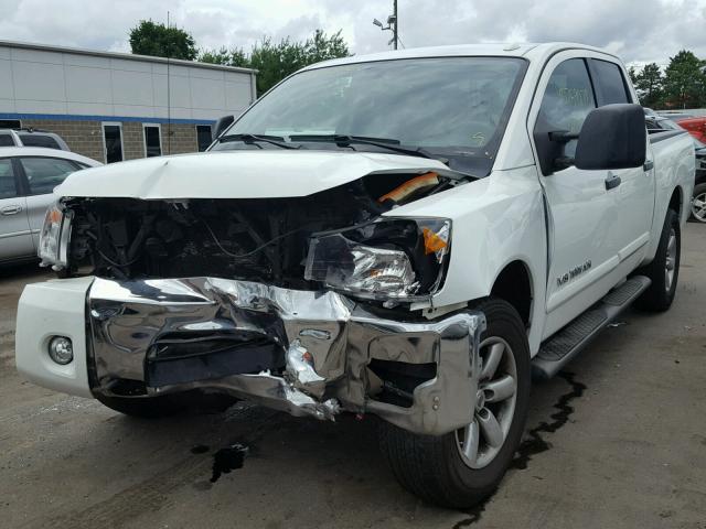 1N6AA0EC4EN513523 - 2014 NISSAN TITAN S WHITE photo 2