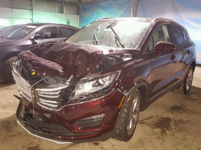 5LMCJ2C90HUL71950 - 2017 LINCOLN MKC SELECT MAROON photo 2