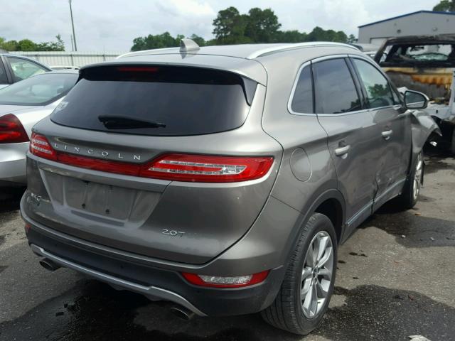 5LMCJ2C98HUL16095 - 2017 LINCOLN MKC SELECT ნაცრისფერი ფოტო 4