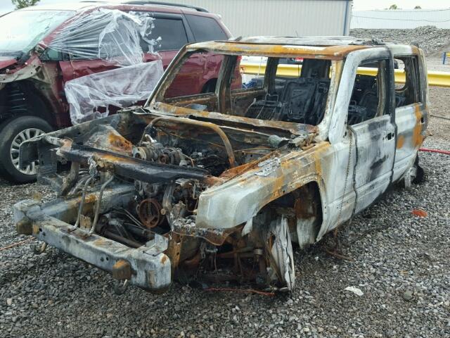 1J8HG48K56C343057 - 2006 JEEP COMMANDER BURN photo 2