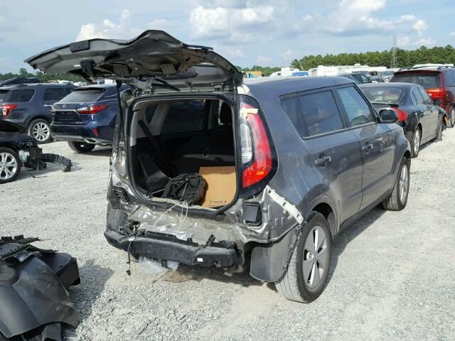 KNDJN2A22G7395527 - 2016 KIA SOUL GRAY photo 4