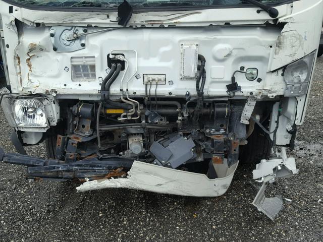 JALE5W16XG7304000 - 2016 ISUZU NQR თეთრი ფოტო 9
