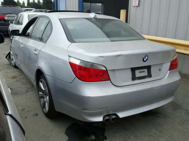 WBANB33565CN63100 - 2005 BMW 545 I SILVER photo 3