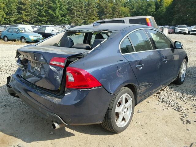 YV1612FS9D2225971 - 2013 VOLVO S60 BLUE photo 4